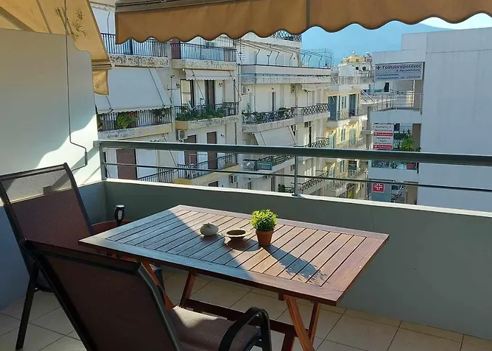 Cozy In City Center * Καλαμάτα