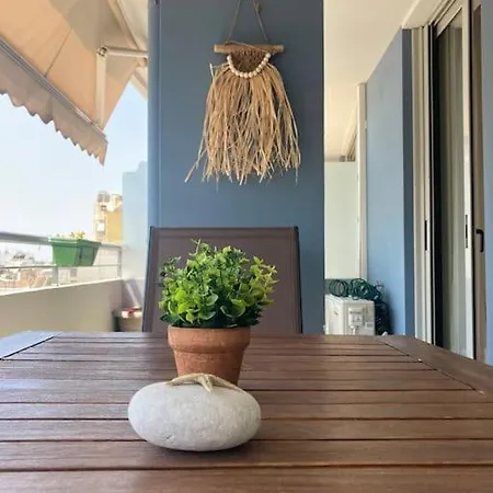 Apartment Cozy In City Center