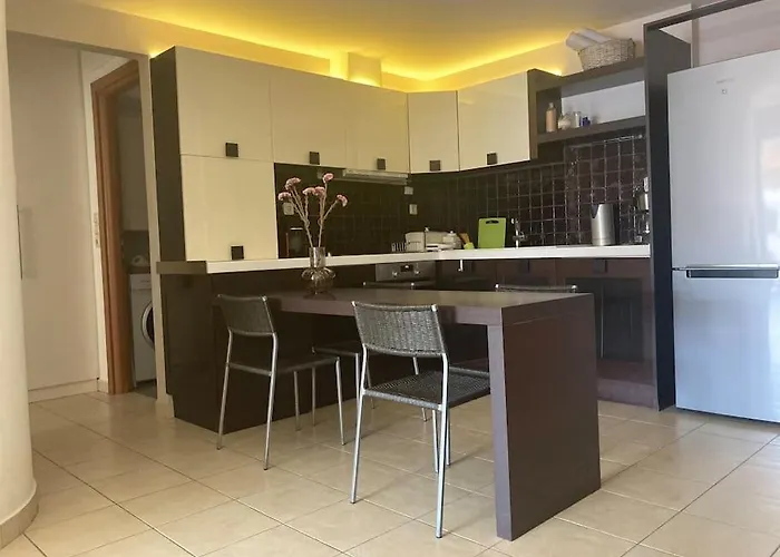 Cozy In City Center *